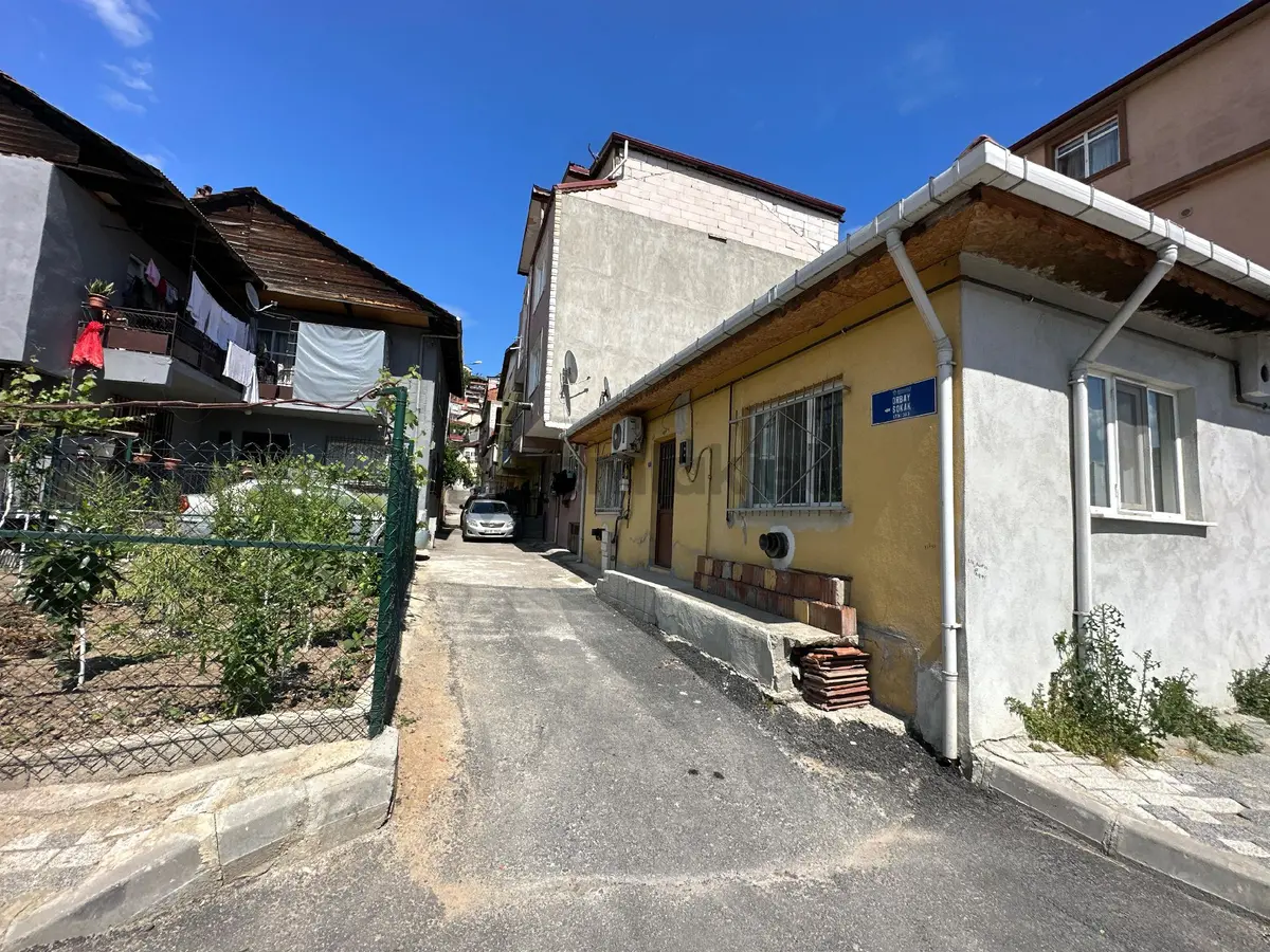Bekirdere Merkezde Satılık 2 Katlı Bina - 10