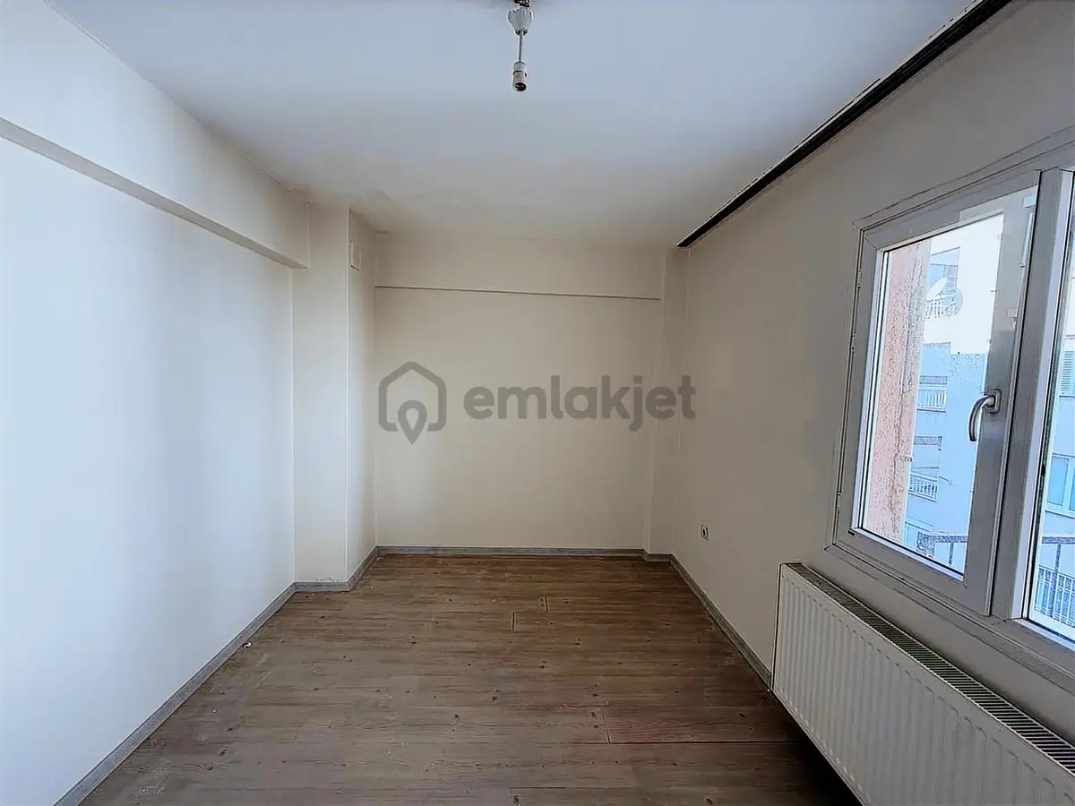 Bostanlı Merkez Denize Yürüme Mesafesinde - 19