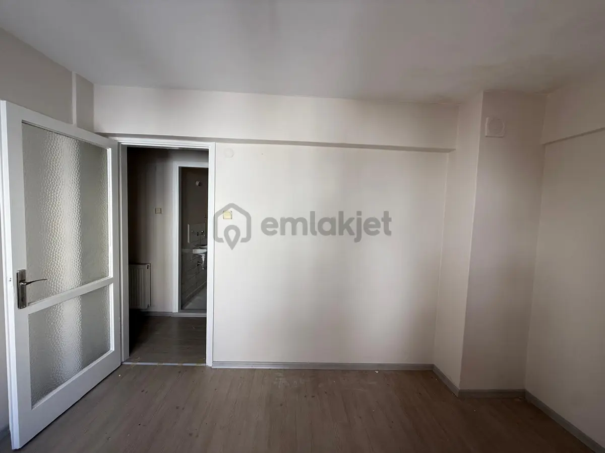 Bostanlı Merkez Denize Yürüme Mesafesinde - 7