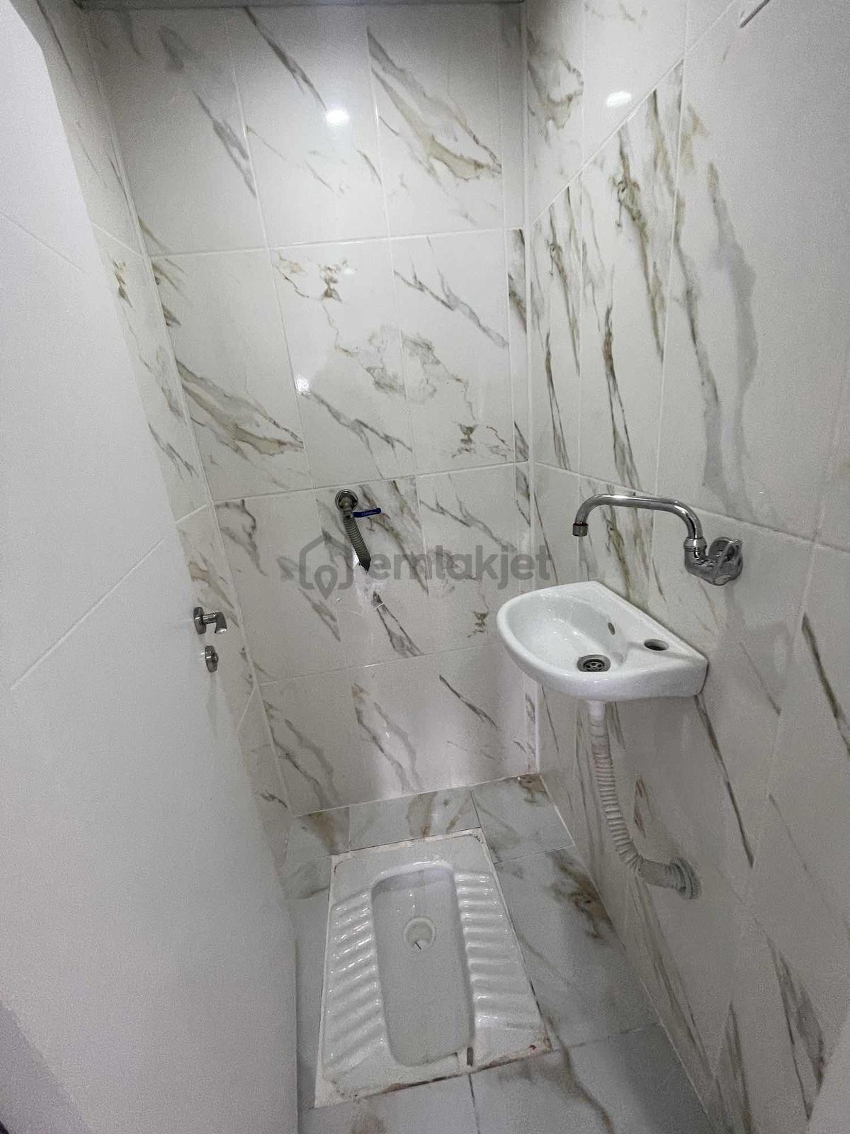 Vatan Mahallesi'nde Kiralık 2 + 1 Yıldız Caddesi'nde - 4