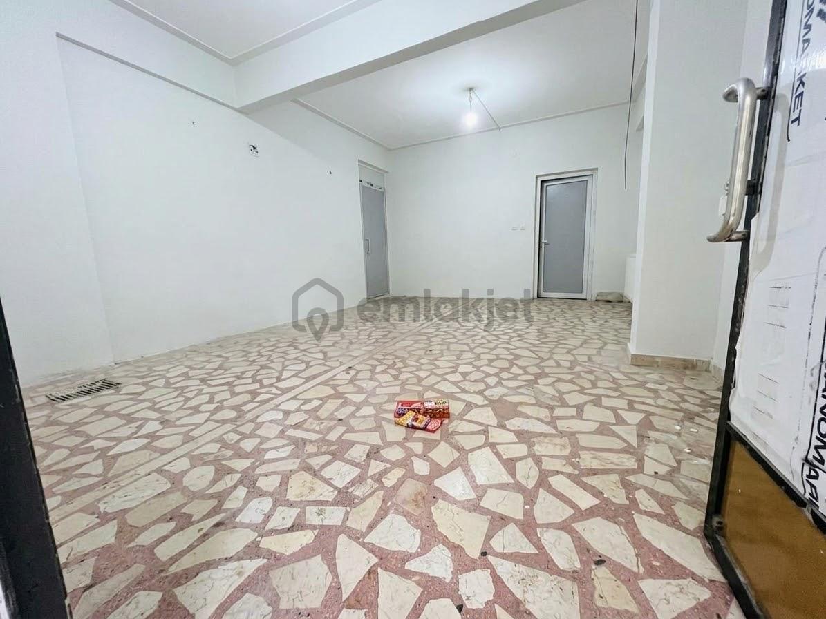 Kiralık Dükkan Pendik Esenyalı Mahallesi - 3