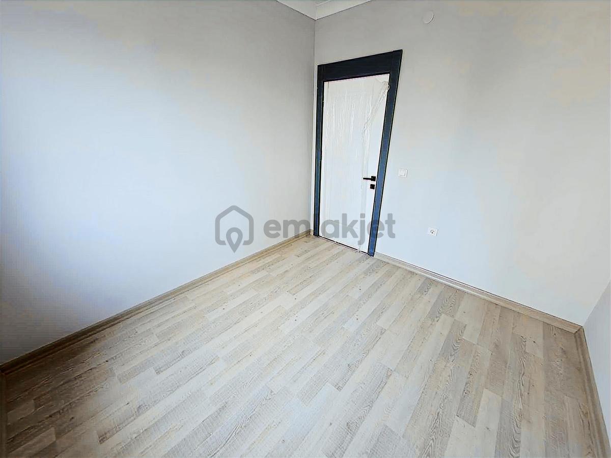 Avcılar'da 3+1 Ebeveyn Banyolu Giyinme Odalı 160m² Site İçinde - 7