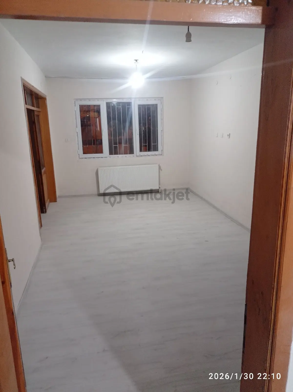 Sahibinden Forum Çamlık Yakını Cadde Üzerinde 3+1 - 6