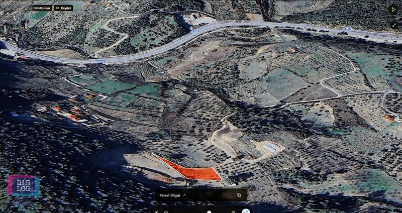 Karaçam'da Manisa Yoluna Yakın Tarla - 10