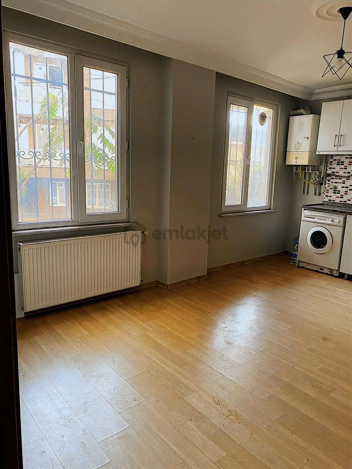 4.levent Çeliktepe Mahallesinde 2+1 65m2 Satılık Daire - 2