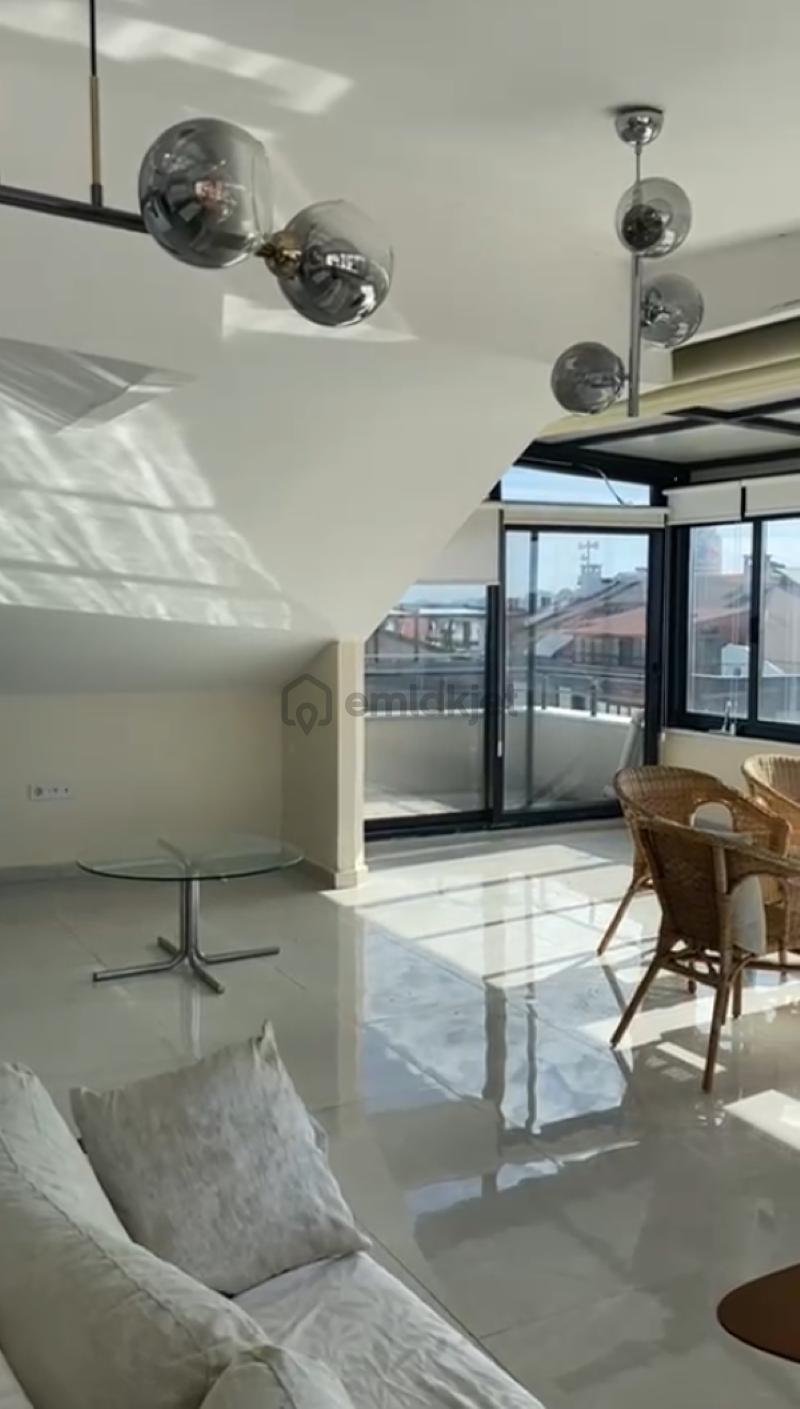 Acıbadem Caddesinde Deniz Manzaralı Dubleks Daire - 17