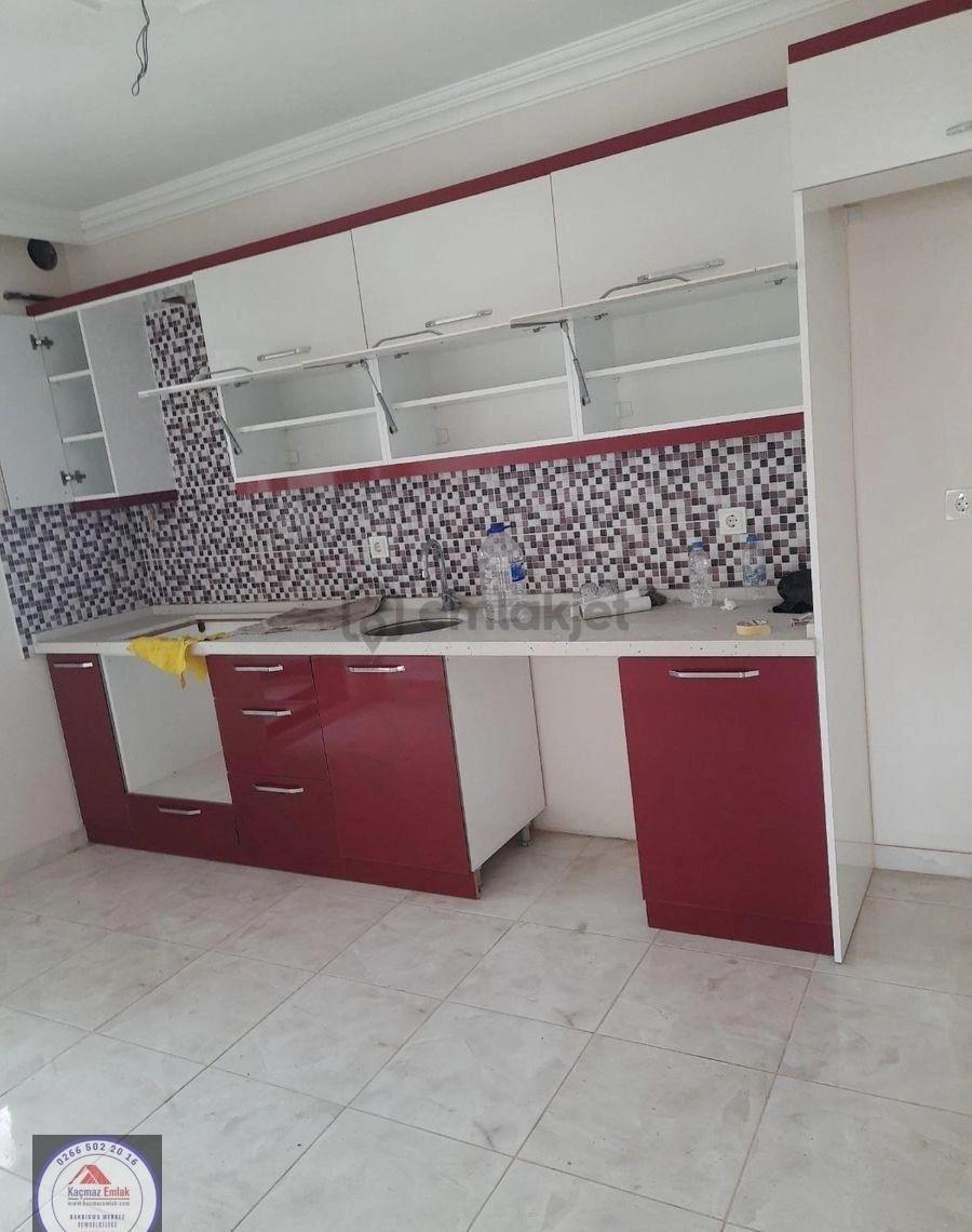 Bandırma Çınarlı Mahallesi 3+1 Satılık Dubleks Daire