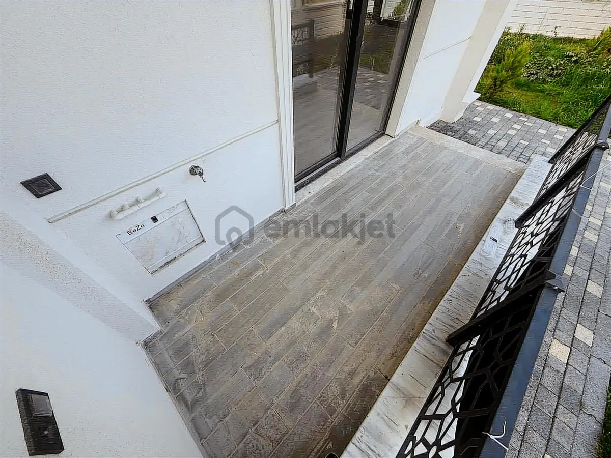 ꔪyalçın'dan ▀▄güre'de Lüks Geniş Bahçe Kullanımlı 2+1 Daire ▀▄ - 31