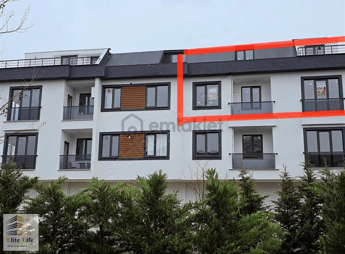 Sancaktepe Osmangazide Sıfır 3+2 Dubleks Çift Girişli Daire