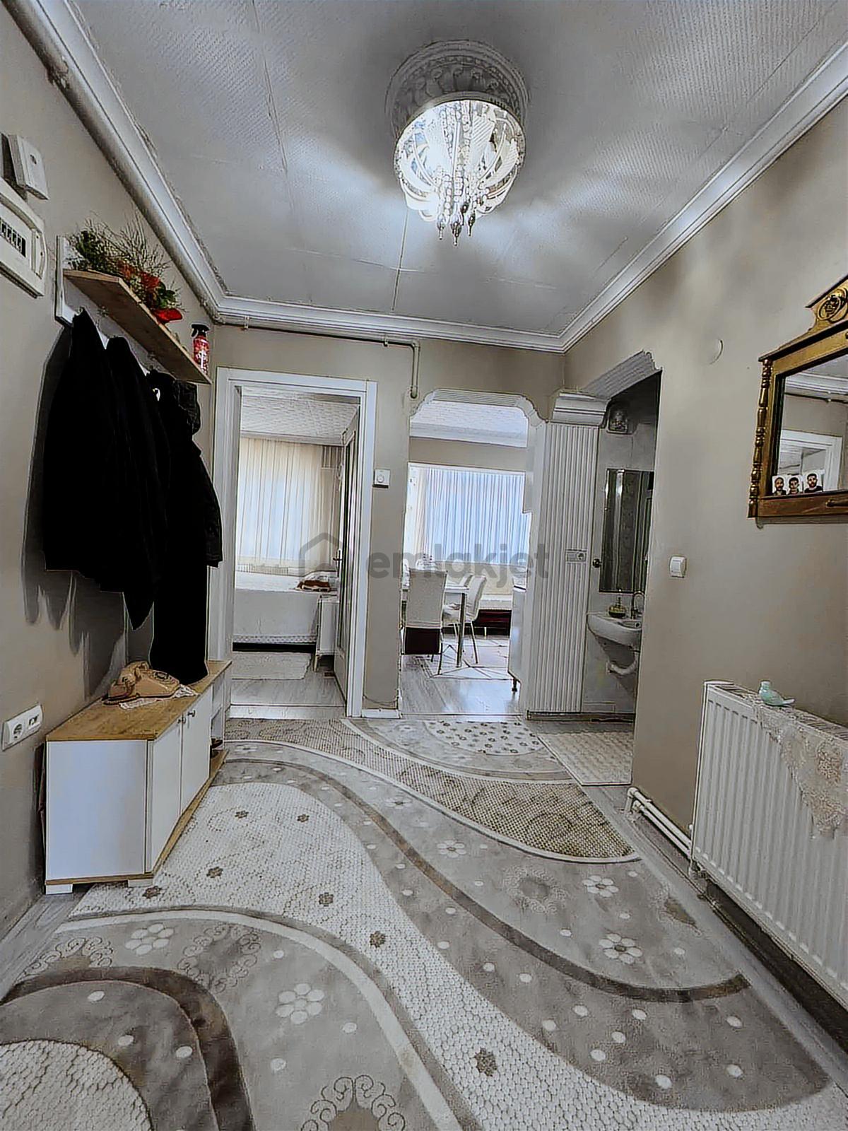 Akın'dan Acill!! Satılık Buca Göksu Mah.cadde Üzeri 4 Katlı Bina - 32