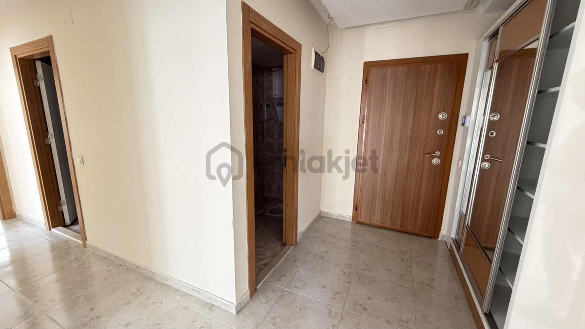 Atc'dan Belediye Yanında 3+1 Kiralık Daire - 14