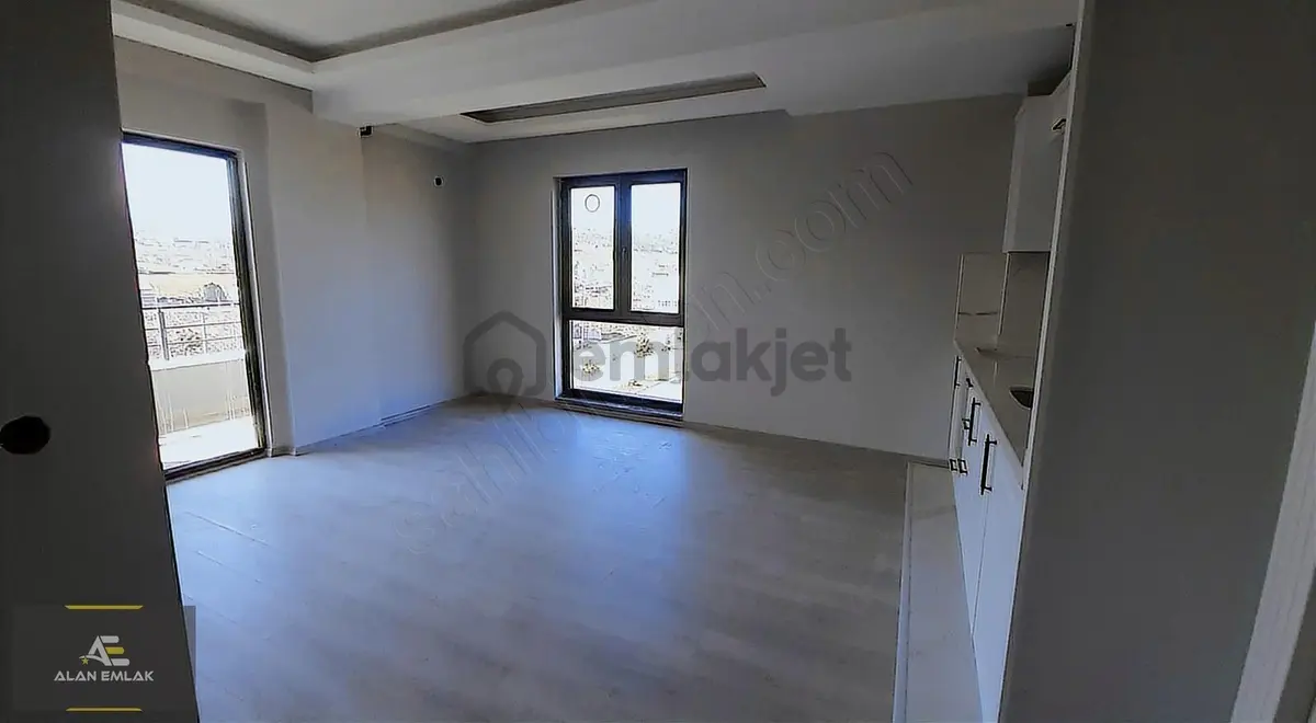 Alan Emlak;çatalçam'da Yola Cephe, Denize Yakın Satılık 1+1 - 11