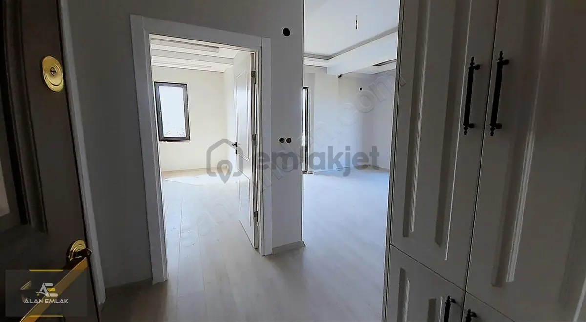 Alan Emlak;çatalçam'da Yola Cephe, Denize Yakın Satılık 1+1 - 25