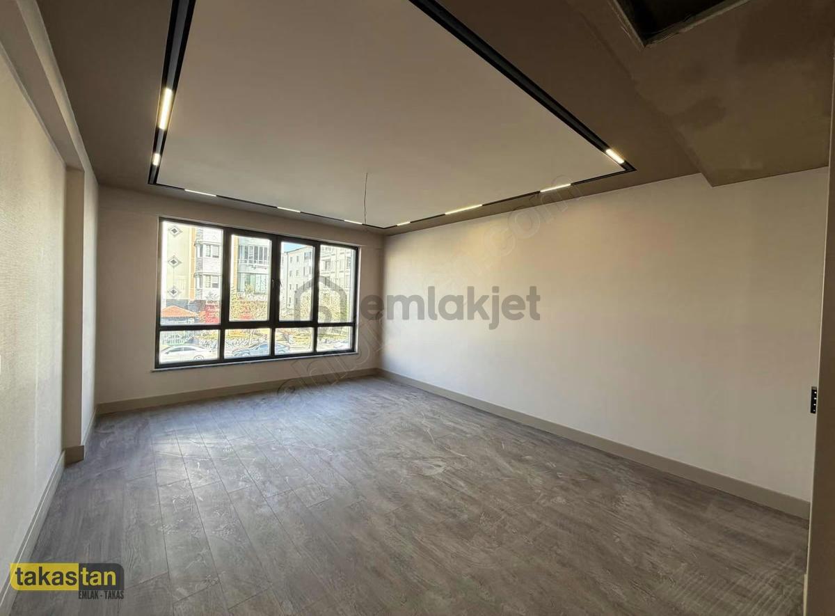 Korupark Civarı Ultra Lüx 2+1 Oturuma Hazır - 12