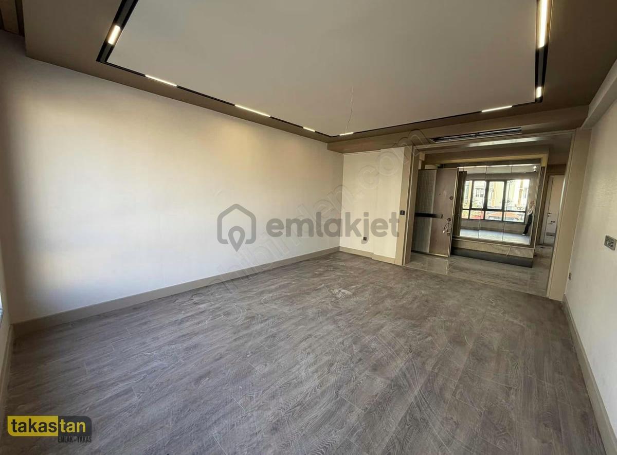 Korupark Civarı Ultra Lüx 2+1 Oturuma Hazır - 9