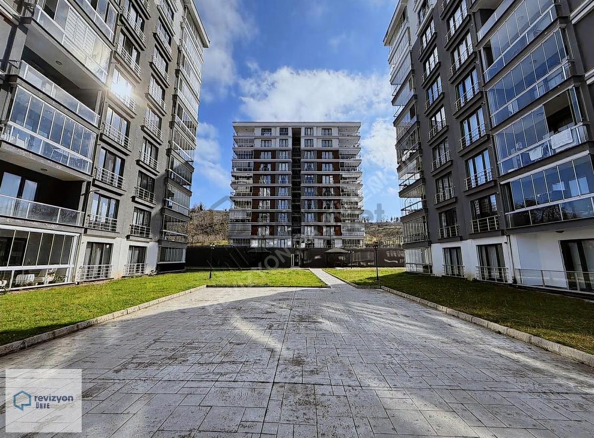 Revizyon'dan Lavinya Karadeniz Sitesi **sıfır** 3+1 - 18