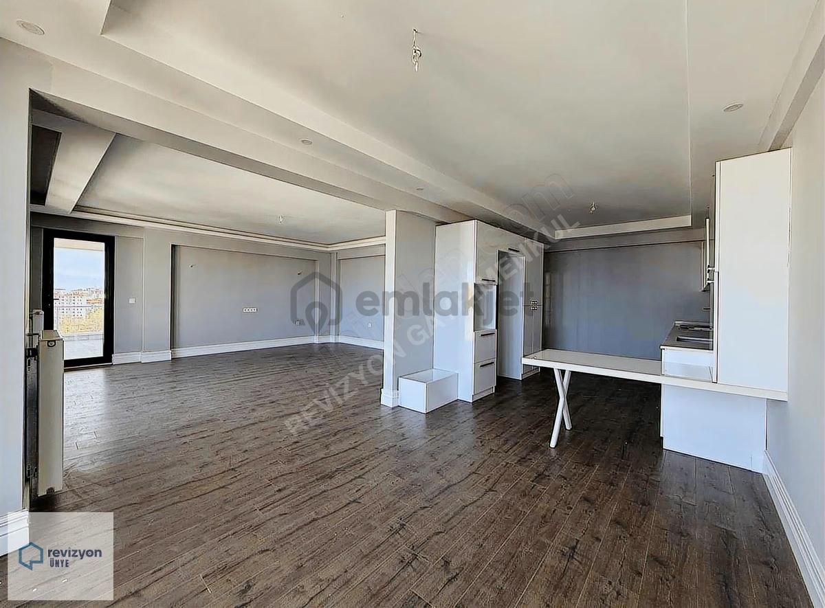 Revizyon'dan Lavinya Karadeniz Sitesi **sıfır** 3+1 - 35