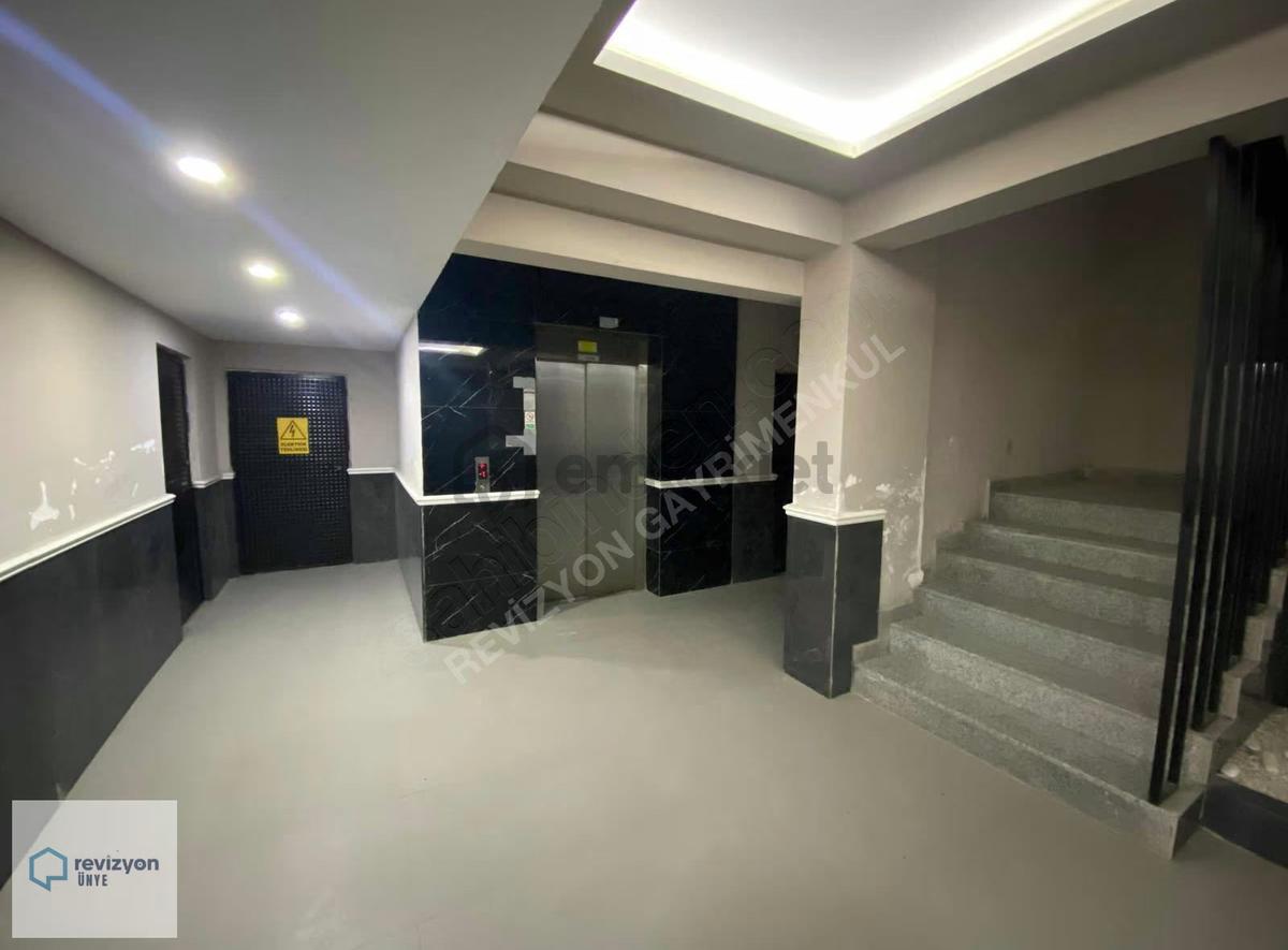Revizyon'dan Lavinya Karadeniz Sitesi **sıfır** 3+1 - 20
