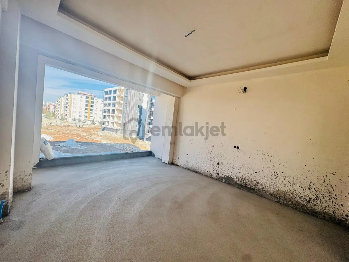 Yenişehir Dönümlü Mahalesinde 2+1 Lüks Daire - 7