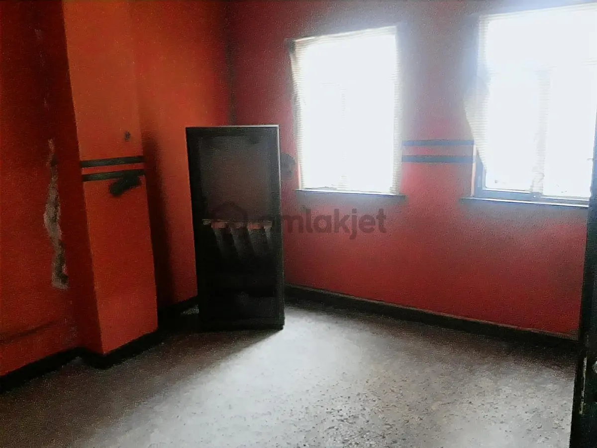 İkitelli Org.de Kiralık 250 M2 Girişüstü Hazır Atölye - 10