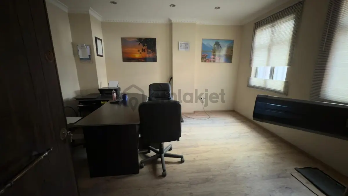 İkitelli Organize Sanayi Pik Dökümcülerde 250 M2 Üstkat Vinçli - 7