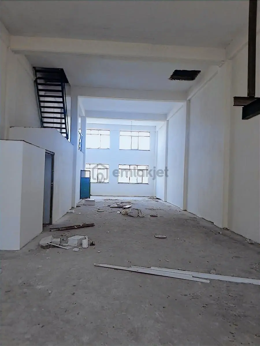 İkitelli Organize Sanayi Cila Ve Nıkelajcılarda 220 M2 Giriş - 5