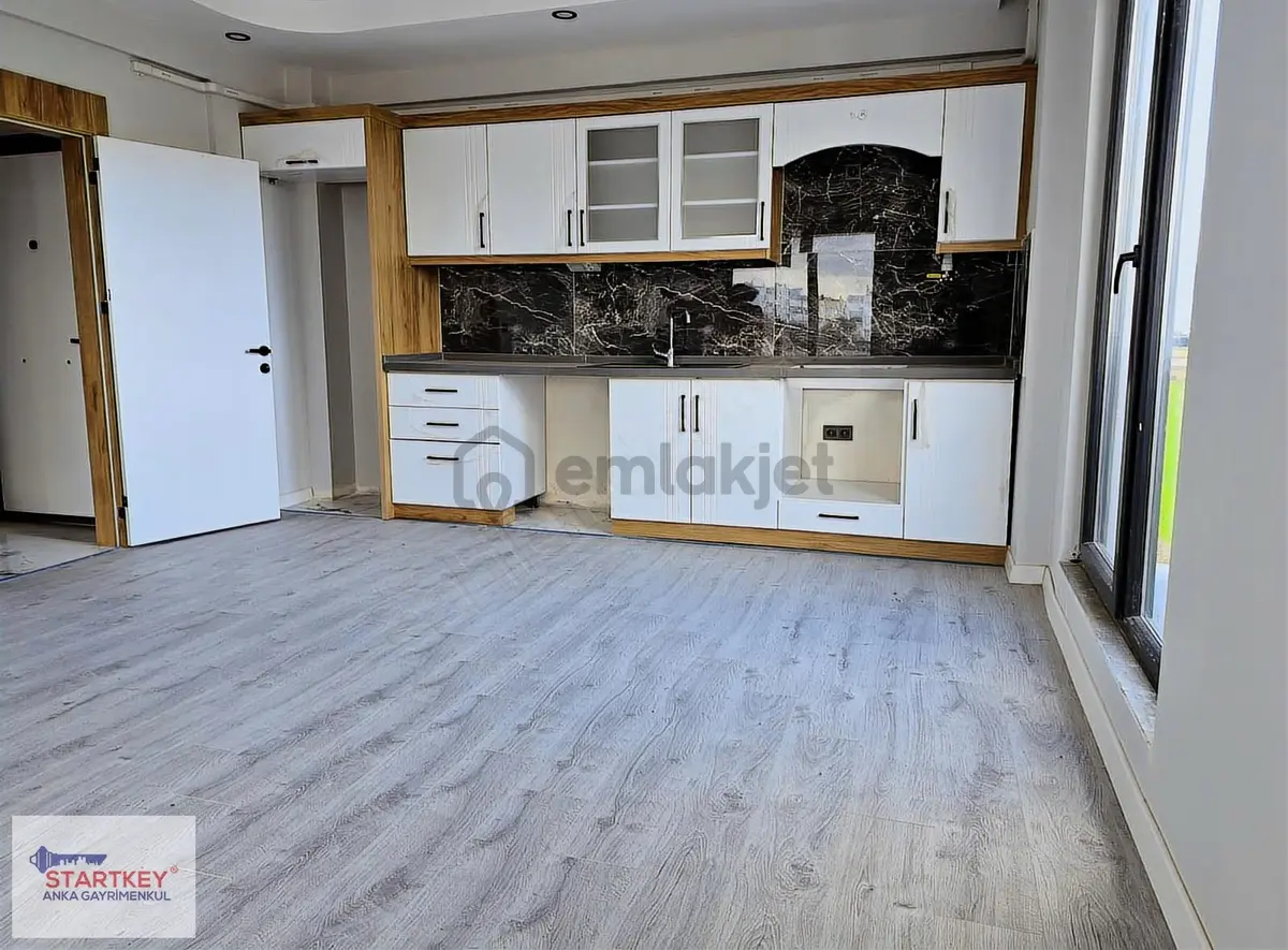 Startkey'den Geniş 1+1 Satılık Daire - 11
