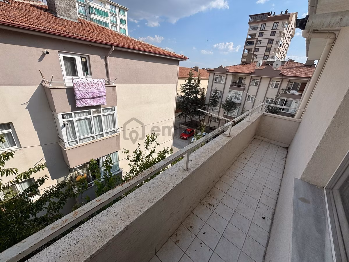 Barut Emlaktan Güney Cephe 125 M2 3 Cepheli 3+1 Daire 3. Kat - 30