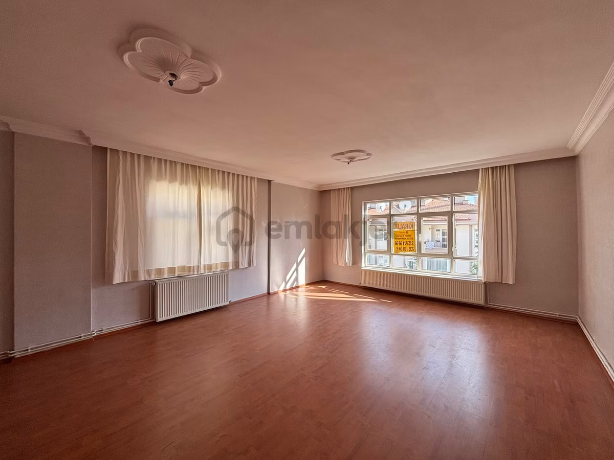 Barut Emlaktan Güney Cephe 125 M2 3 Cepheli 3+1 Daire 3. Kat