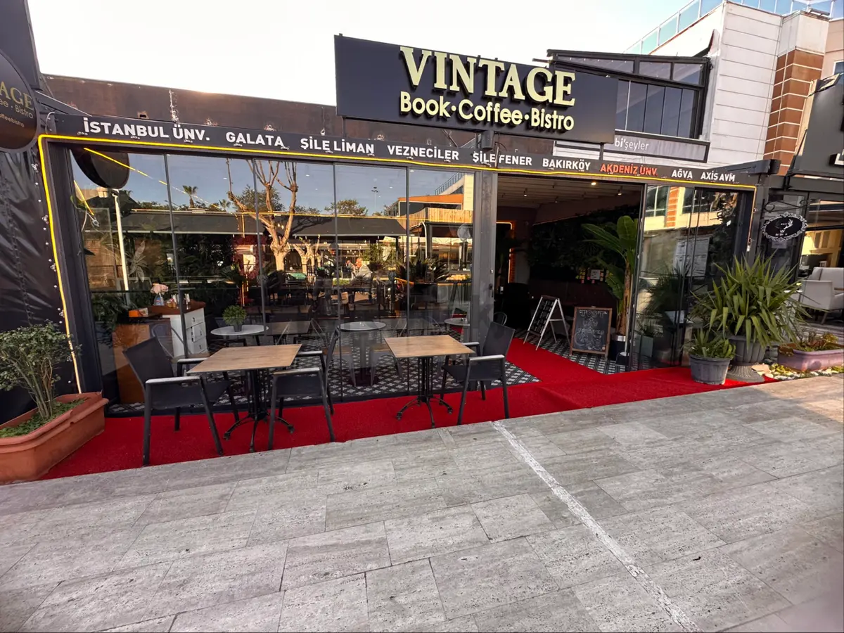 Akdeniz Üni. İçinde Devren Satılık Cafe - 145m² - 20