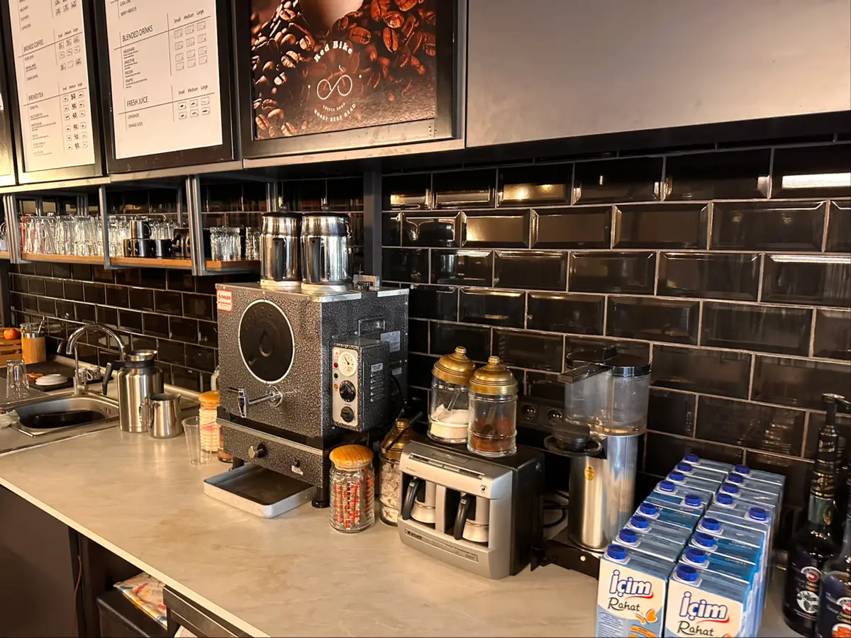 Akdeniz Üni. İçinde Devren Satılık Cafe - 145m² - 25