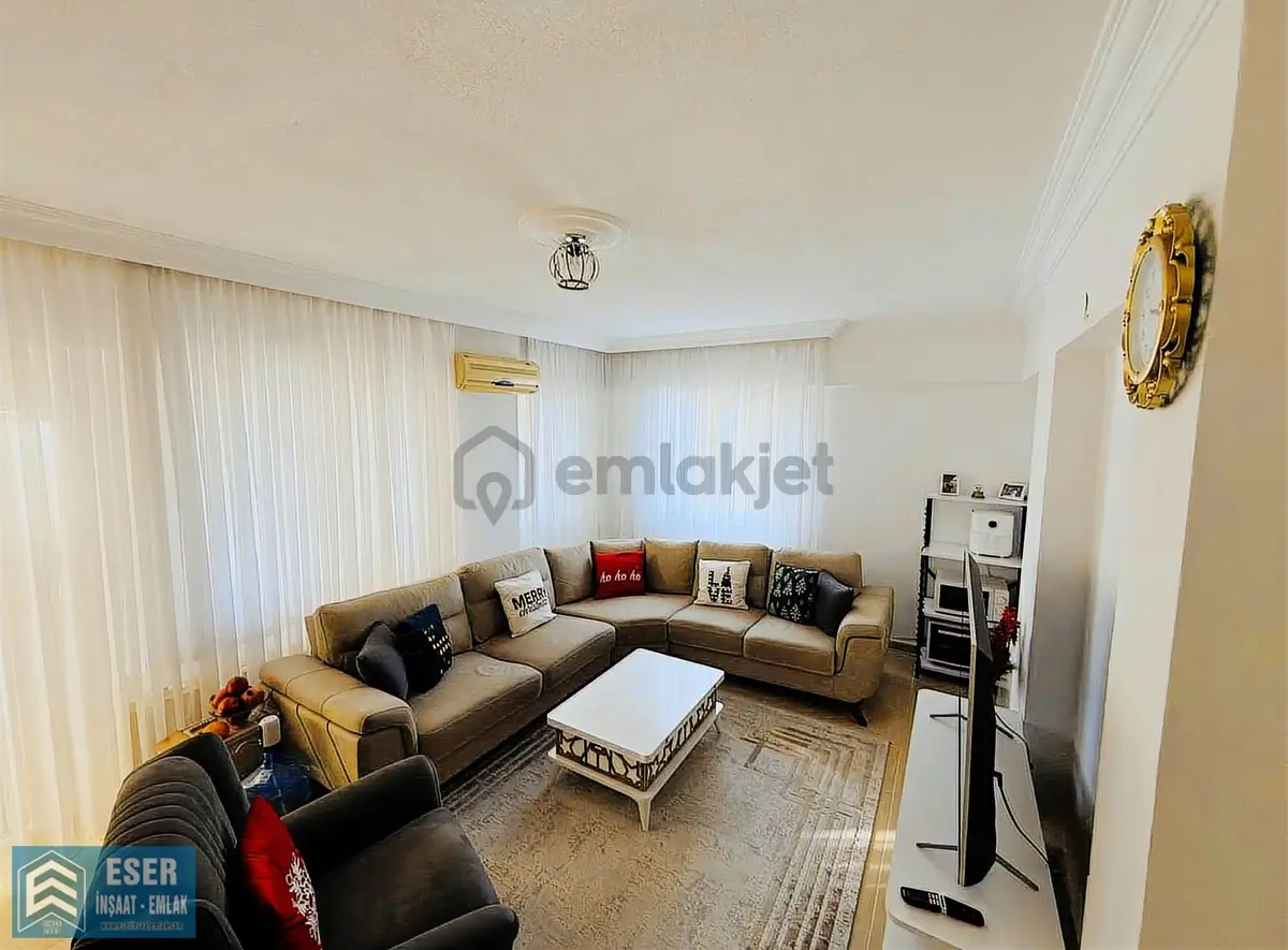Didim Efeler Mah Satılık Ön Cephe Çift Balkon Geniş 2+1 Daire - 4
