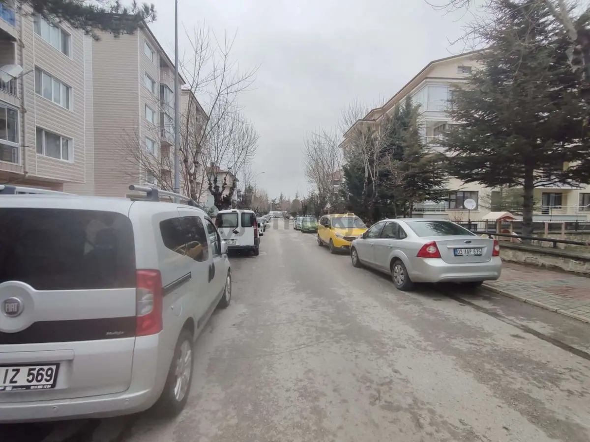 Örnekevler'de Eminevim-fuzulevim Uygun Güney Cephe 3+1 Daire - 20