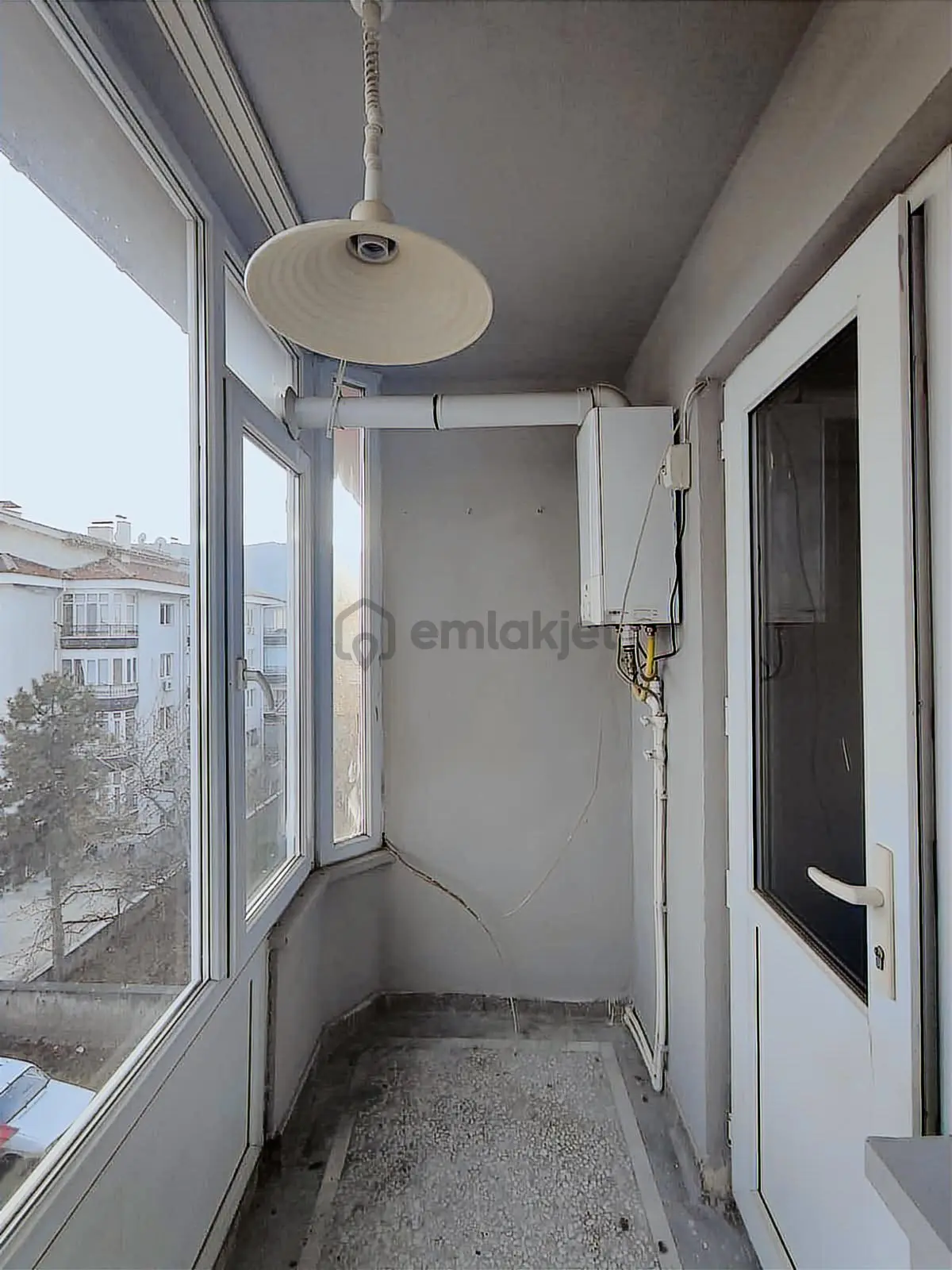 Dumlupınar'da Afjetli, Doğalgazlı Ve Açık Otoparklı 3+1 Daire - 3