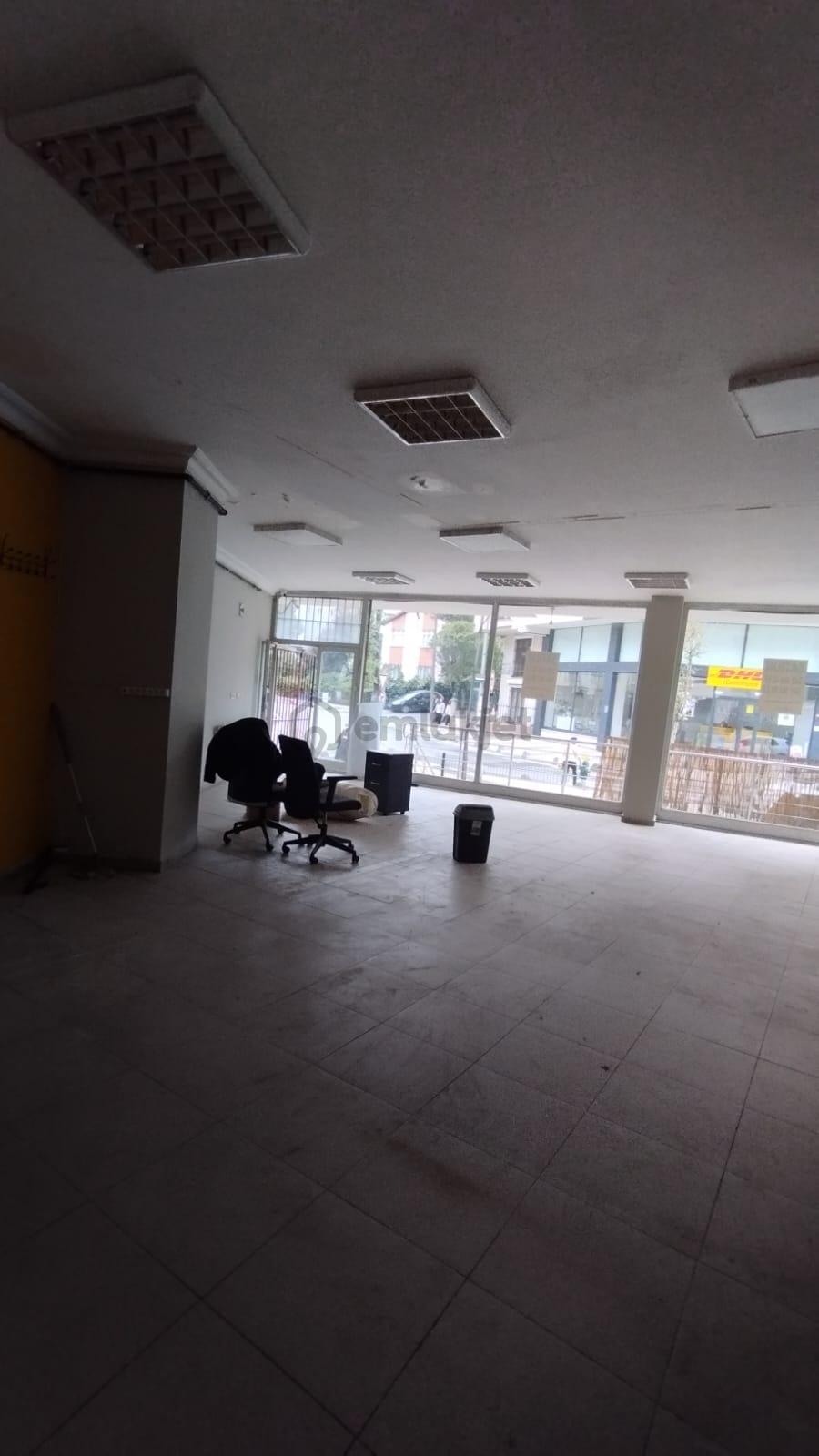 Sancaktepe Lise Caddesine Cephe Satılık Dükkan - 6
