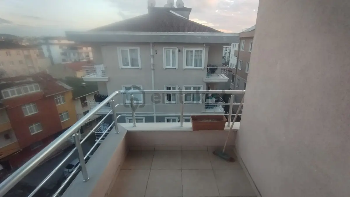 Çekmeköy Aydınlar Mahallesinde 2+1 Asansörlü Daire - 3