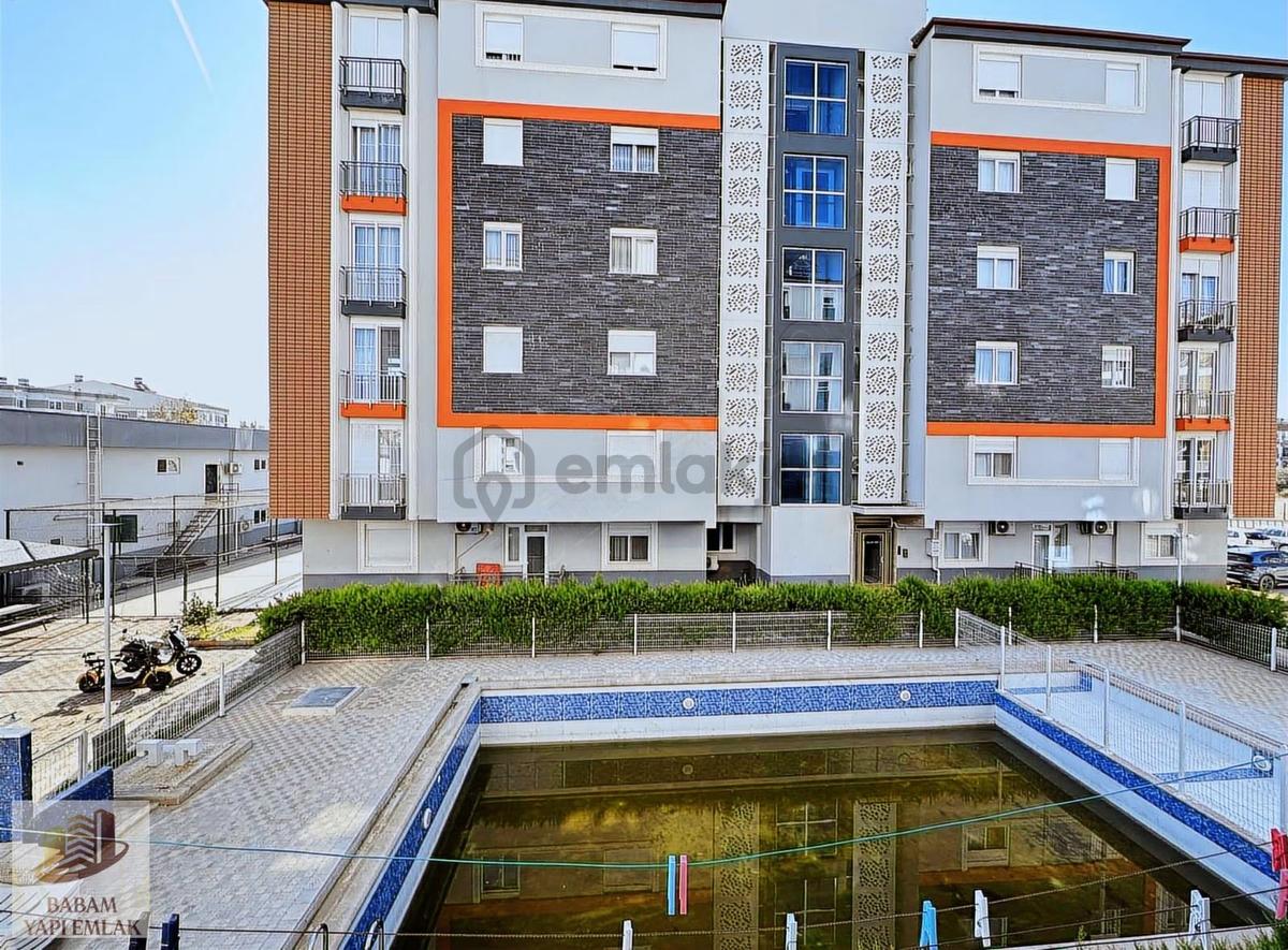 Sütçüler Cd. Üzeri Site İçi Havuzlu-ebeveyn Banyolu Arakat 2+1 - 24