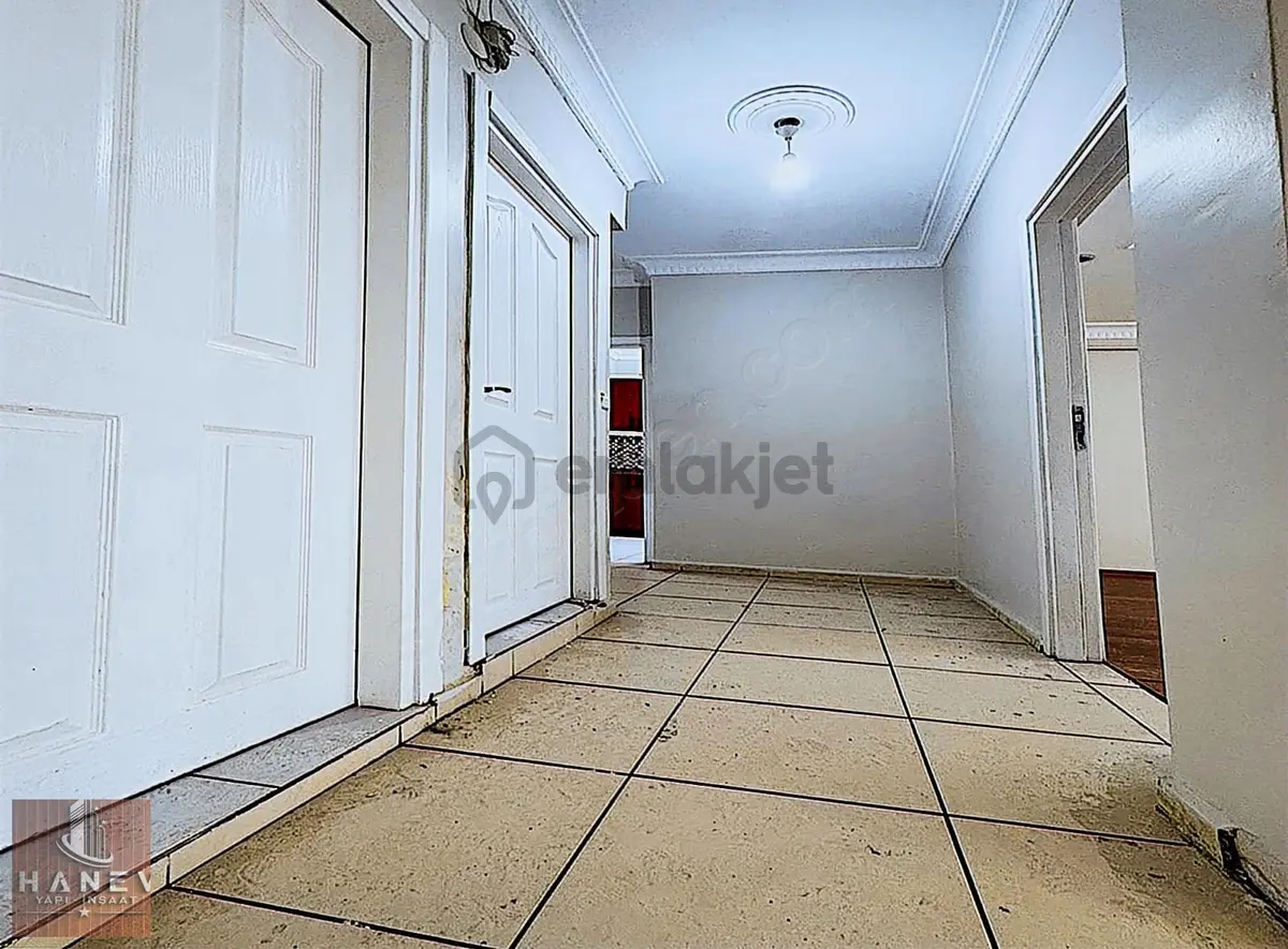 Pınar Mahallesinde Merkezi Konumda Geniş Mutfaklı 2+1 Ara Kat - 13