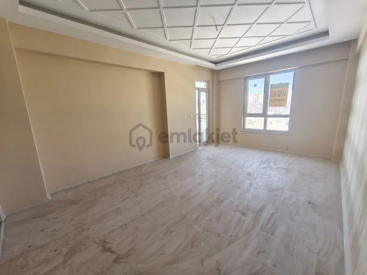 Seyran Emlaktan Satılık Sıfır 2+1 Ön Cephe Daire - 3