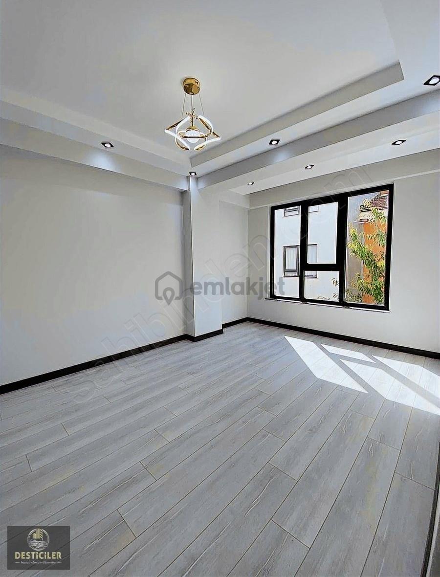 Au-çamlıcada Ebeveyn Banyolu Geniş Kullanım Alanı 3+1 Lüks Daire - 19