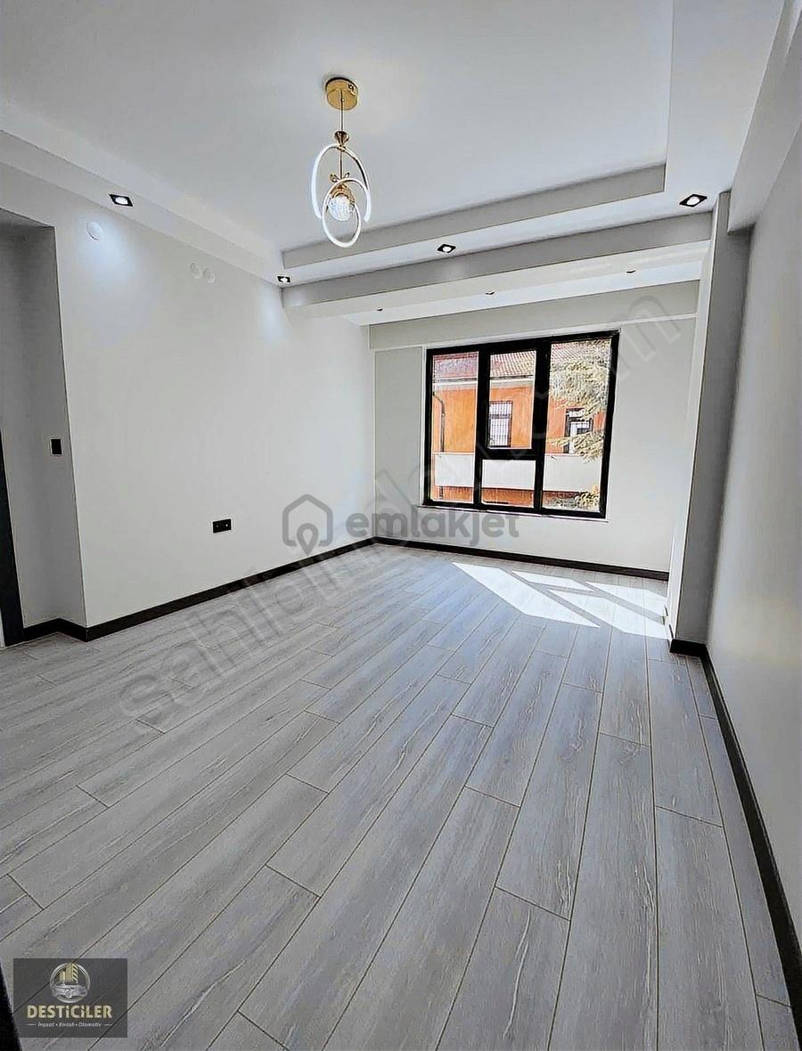 Au-çamlıcada Ebeveyn Banyolu Geniş Kullanım Alanı 3+1 Lüks Daire - 7
