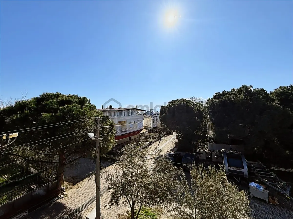 Dikili Çandarlı'da Denize 100 M Mesafede Kiralık Triplex Villa - 5