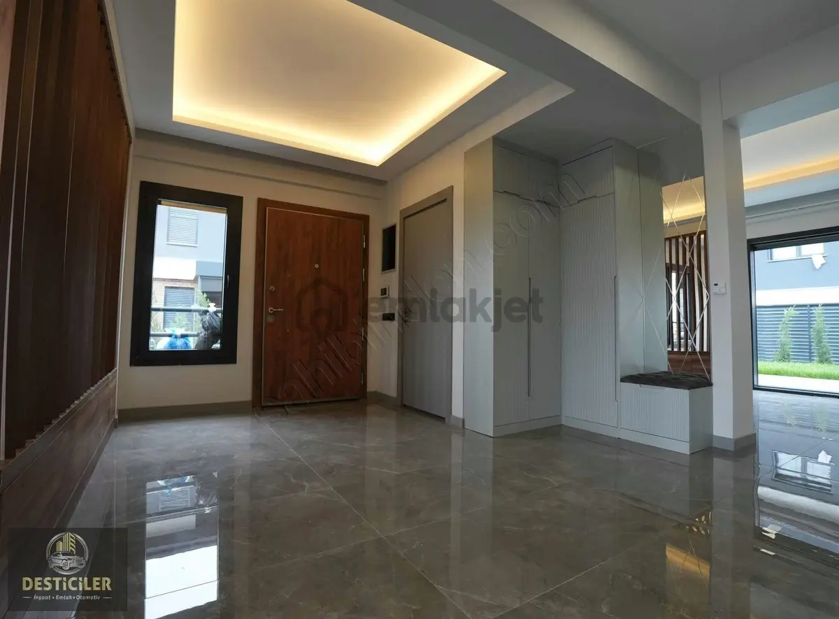 Ck-30 | Aşağısöğütönünde Ultra Lüks Köşe Villa - 28