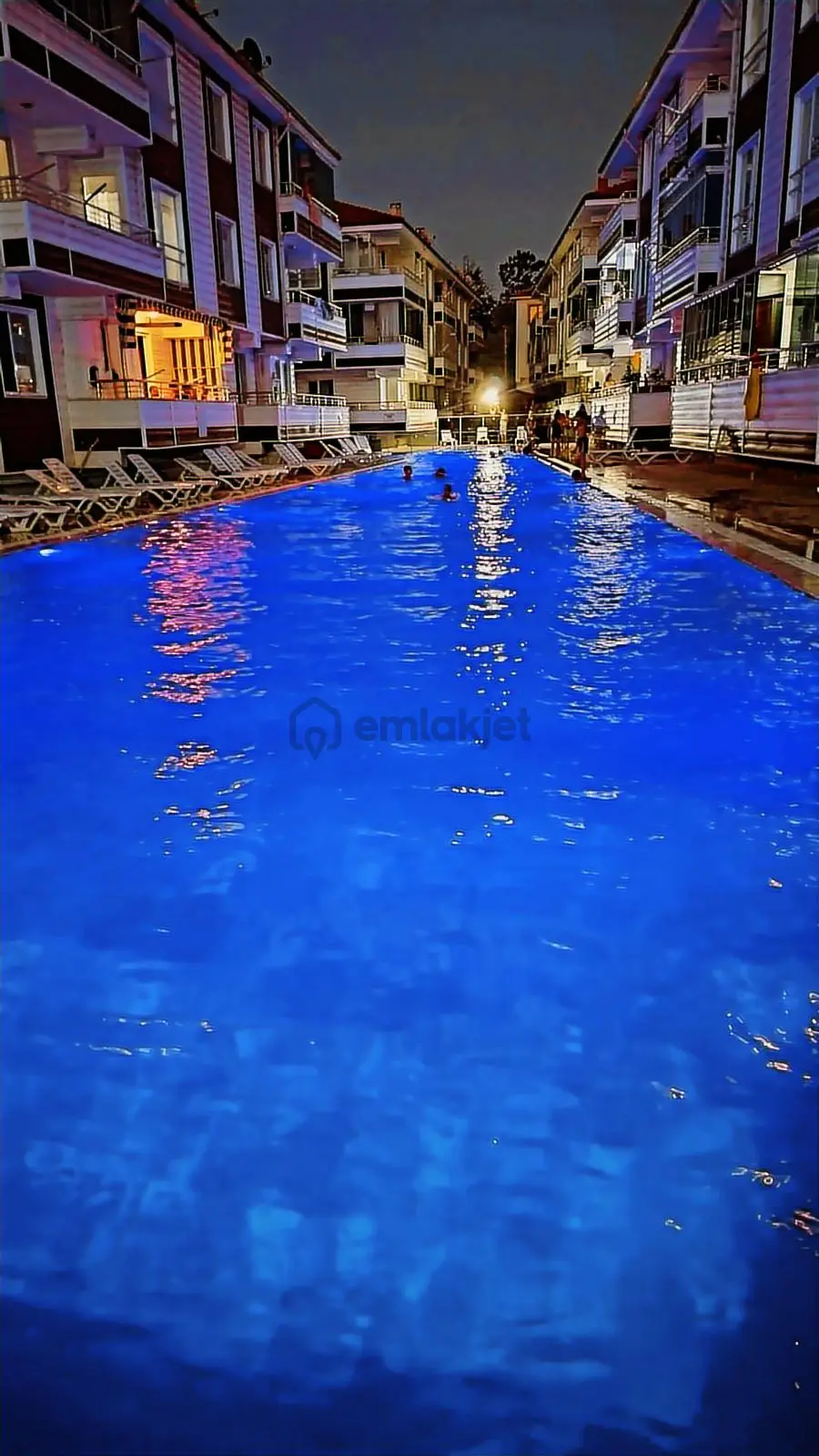 Aqua Ve Olimpik Havuzlu Sitede Satılık 1+1 Daire - 28