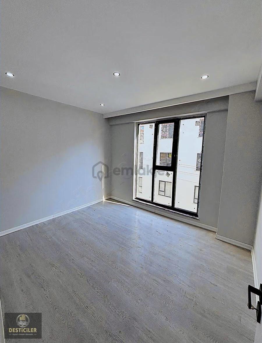 Eı-çamlıcada Geniş Ve Ferah 3+1, Lüks Donanımlı Sıfır Daire! - 5