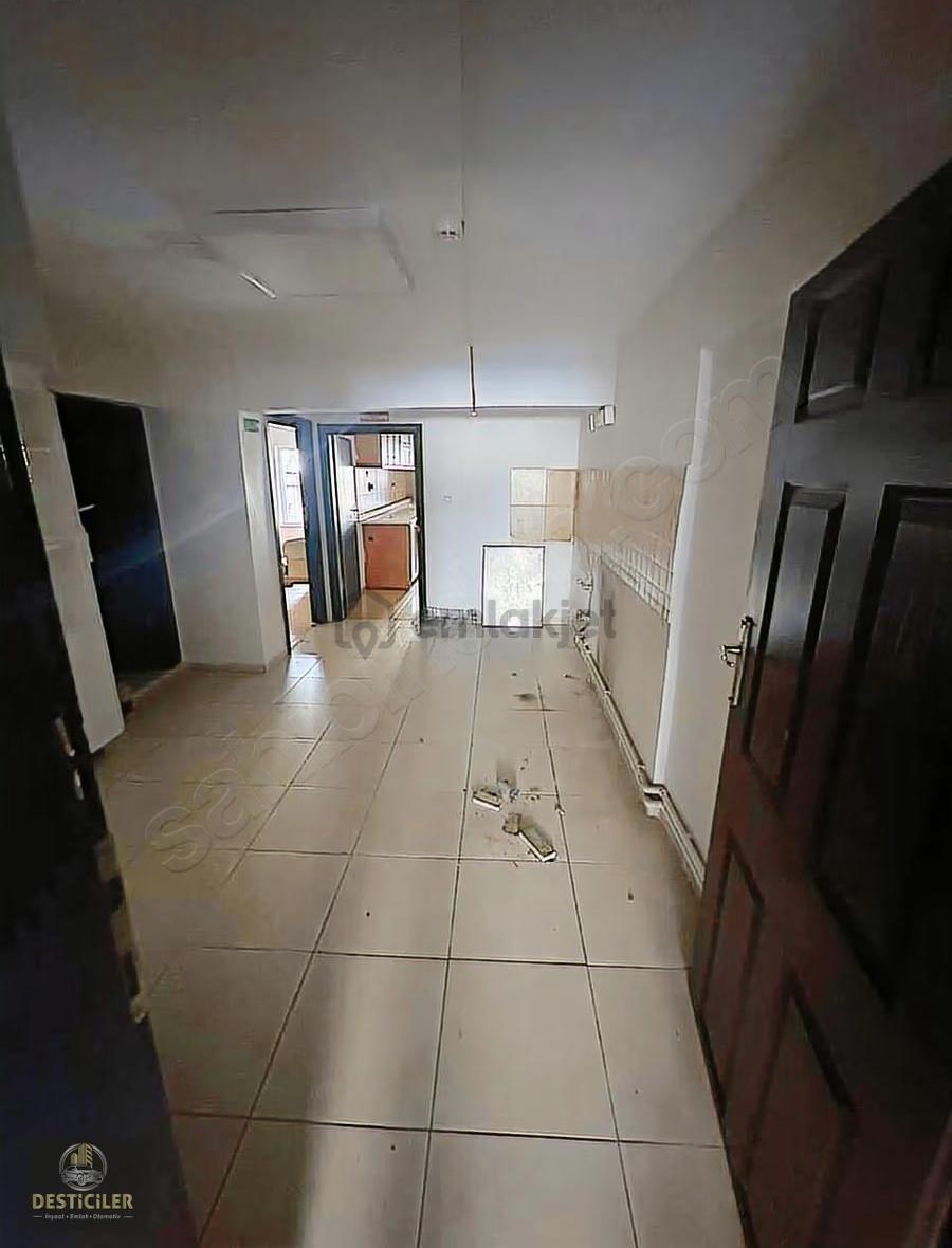 Md-ticari Ruhsatlı 4 Katlı 750 M2 Komple Bina 250 M2 Bahçeli - 35