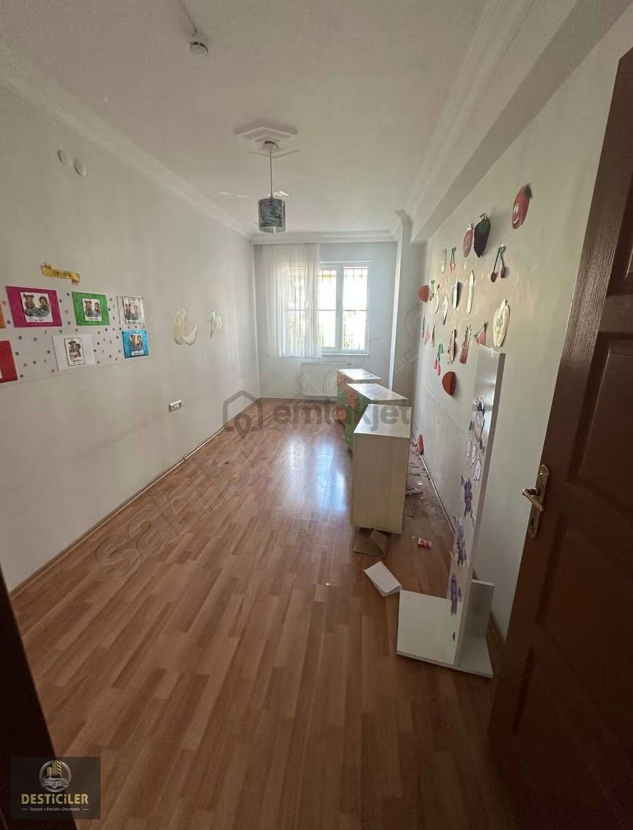 Md-ticari Ruhsatlı 4 Katlı 750 M2 Komple Bina 250 M2 Bahçeli - 19