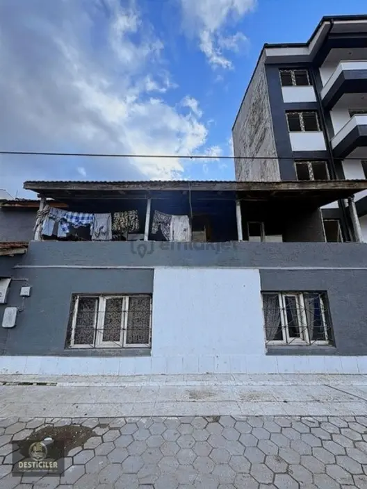 Ad-desticiler 71 Evler Şehir Hst Yakını 140 M2 Arsa Üzerinde Ev - 5