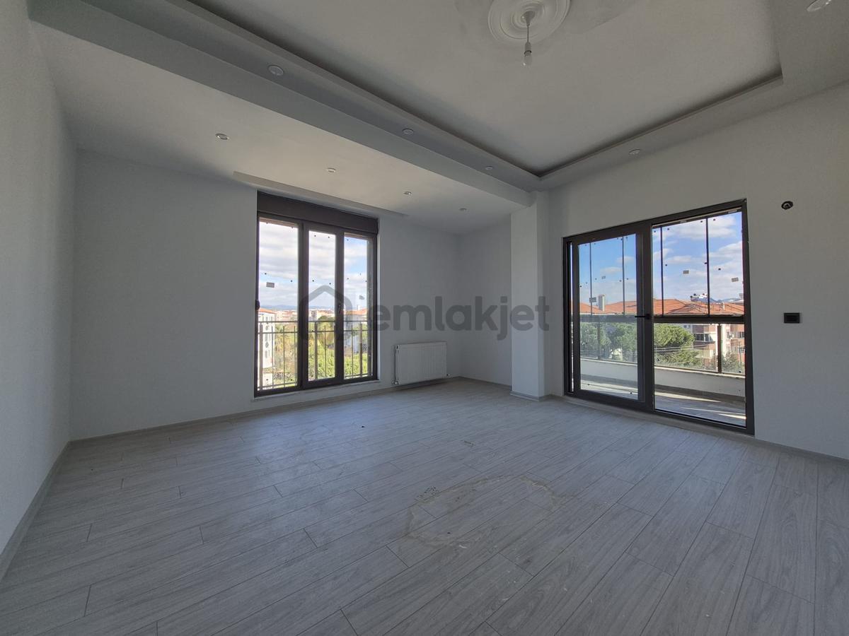 Balıkesir Altınkum'da Satılık Sıfır Dubleks Daire - 4