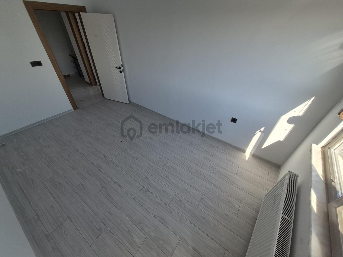 Balıkesir Altınkum'da Satılık Sıfır Dubleks Daire - 13